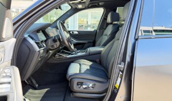 2021 BMW X7 M50i Dark Shadow Edition full