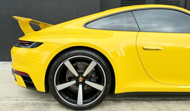 2021 Porsche 911 Carrera full