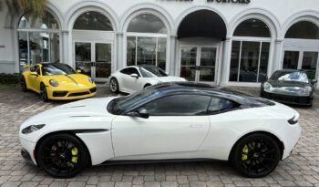 2020 Aston Martin DB11 AMR full
