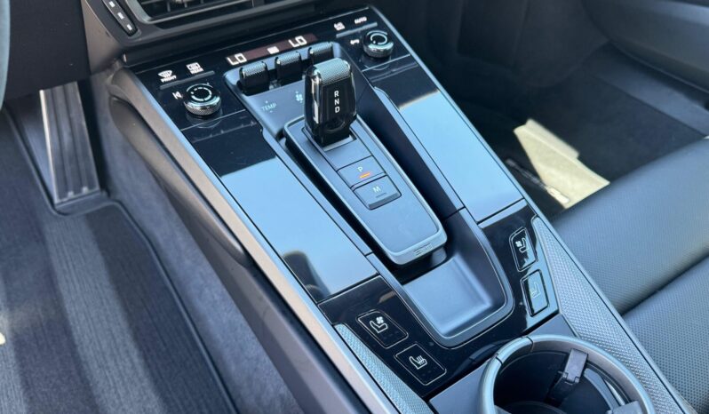 2023 Porsche 911 Carrera full