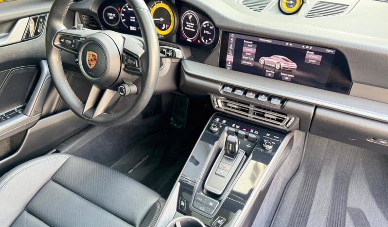 2021 Porsche 911 Carrera full