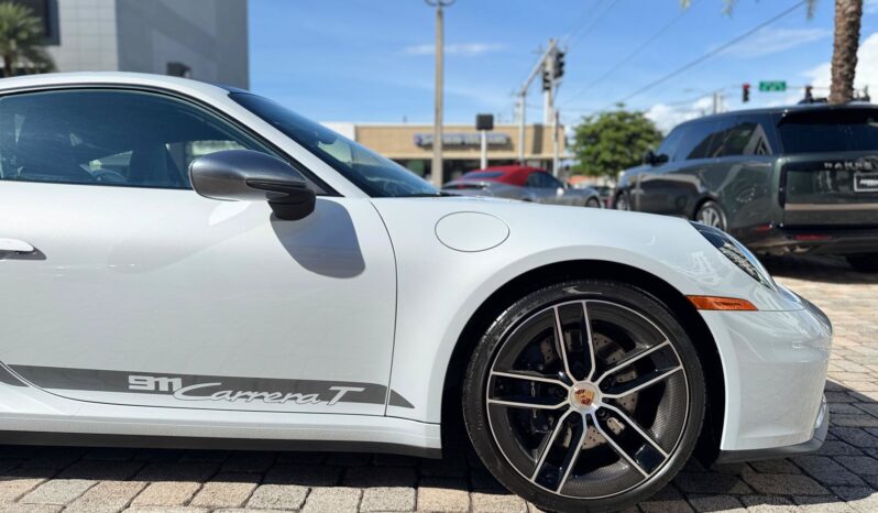 2025 Porsche 911 Carrera T full