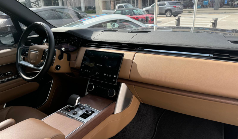 2023 Land Rover Range Rover P400 SE full