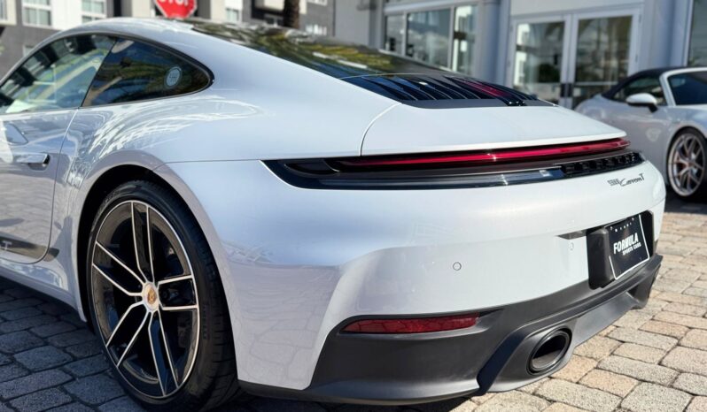2025 Porsche 911 Carrera T full