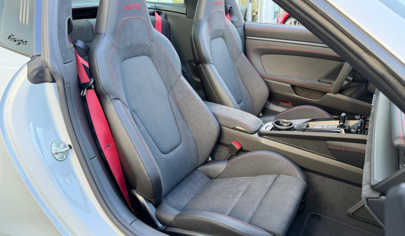 2027 Porsche 911 Targa 4 GTS full