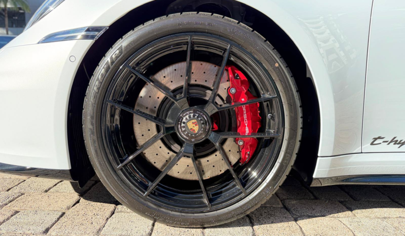2027 Porsche 911 Targa 4 GTS full