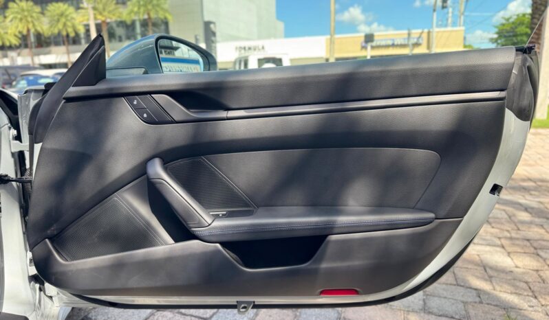 2025 Porsche 911 Carrera T full