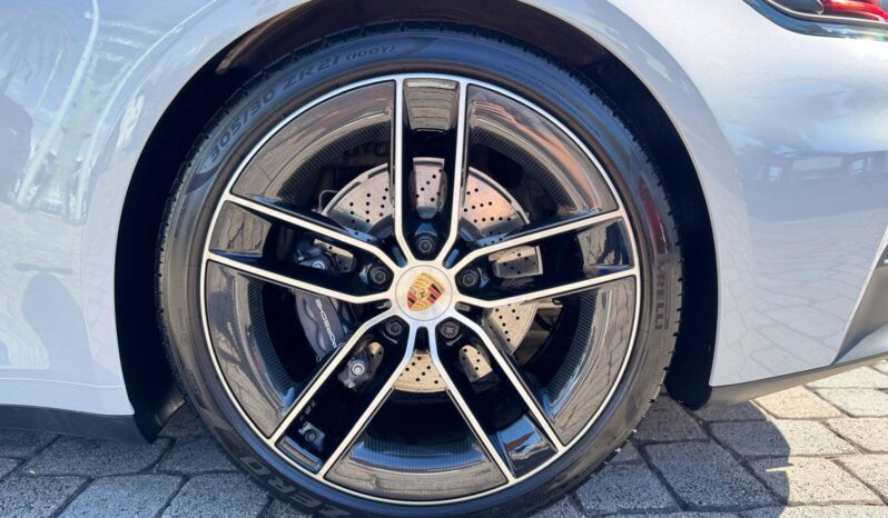2025 Porsche 911 Carrera T full