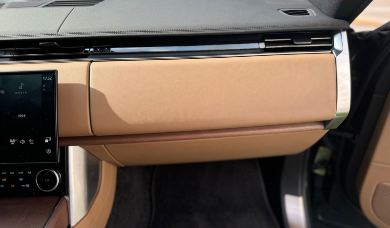 2023 Land Rover Range Rover P400 SE full