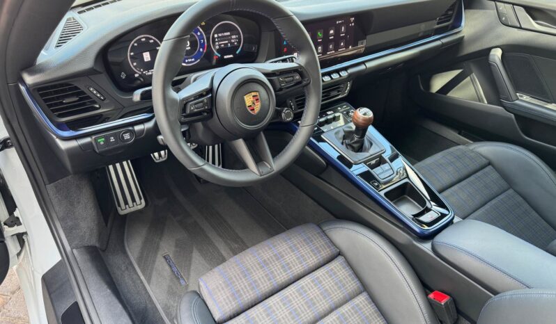 2025 Porsche 911 Carrera T full