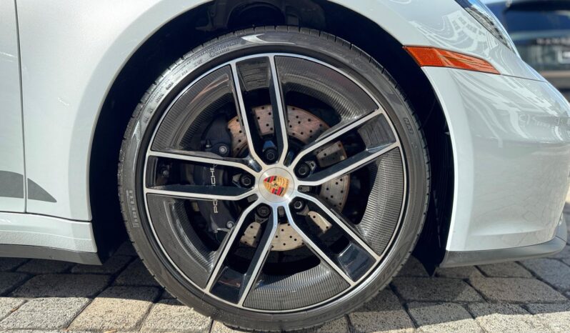 2025 Porsche 911 Carrera T full