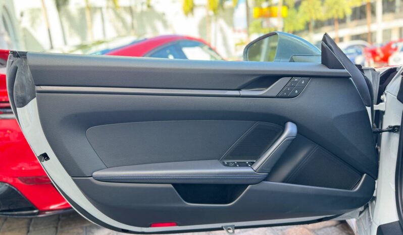 2025 Porsche 911 Carrera T full