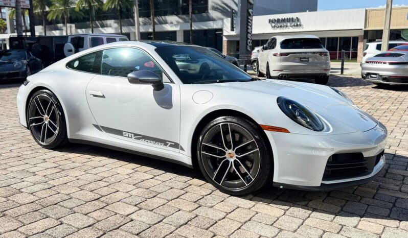 2025 Porsche 911 Carrera T full