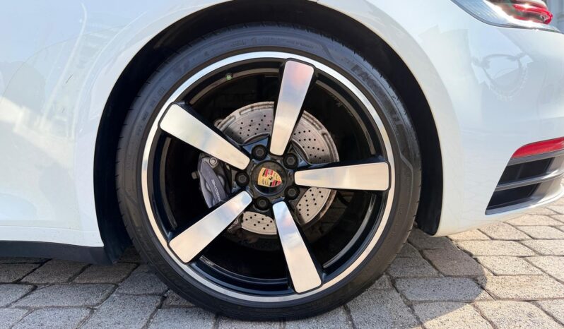 2021 Porsche 911 Carrera full