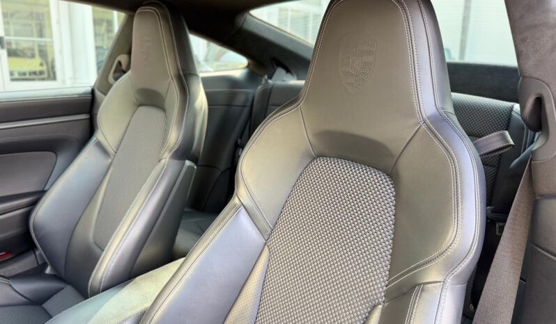 2021 Porsche 911 Carrera full