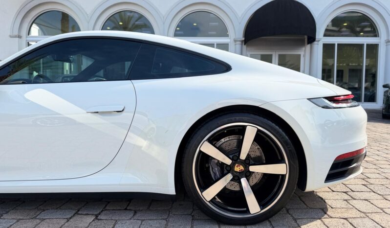2021 Porsche 911 Carrera full