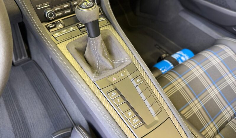2024 Porsche 718 Spyder RS full