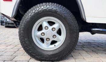 1997 Land Rover Defender 90 full