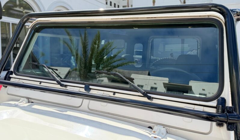 1997 Land Rover Defender 90 full
