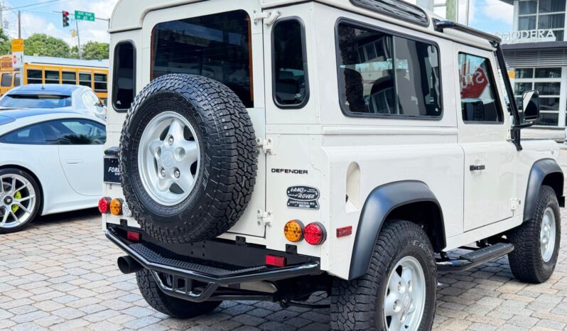 1997 Land Rover Defender 90 full