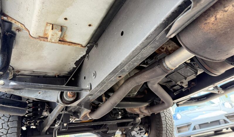 1997 Land Rover Defender 90 full
