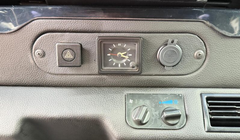 1997 Land Rover Defender 90 full
