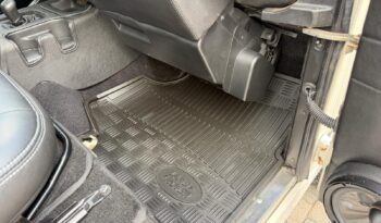 1997 Land Rover Defender 90 full