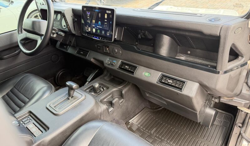 1997 Land Rover Defender 90 full