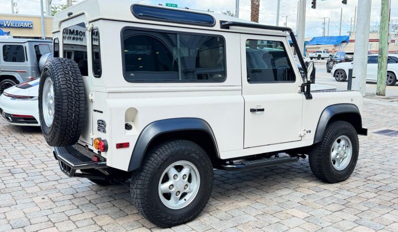 1997 Land Rover Defender 90 full