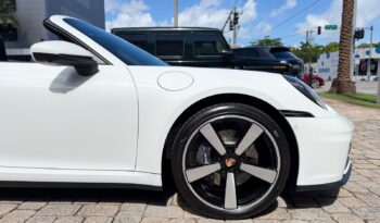 2026 Porsche 911 Carrera Cabriolet full