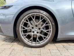 2025 Porsche 911 Carrera full