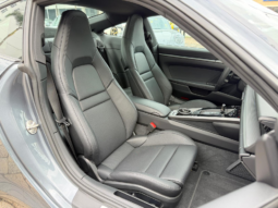 2025 Porsche 911 Carrera full