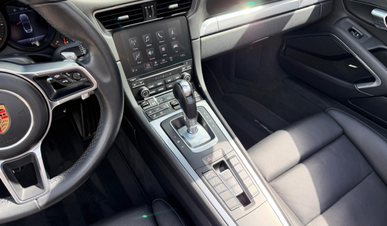 2017 Porsche 911 Carrera 4 Cabriolet full