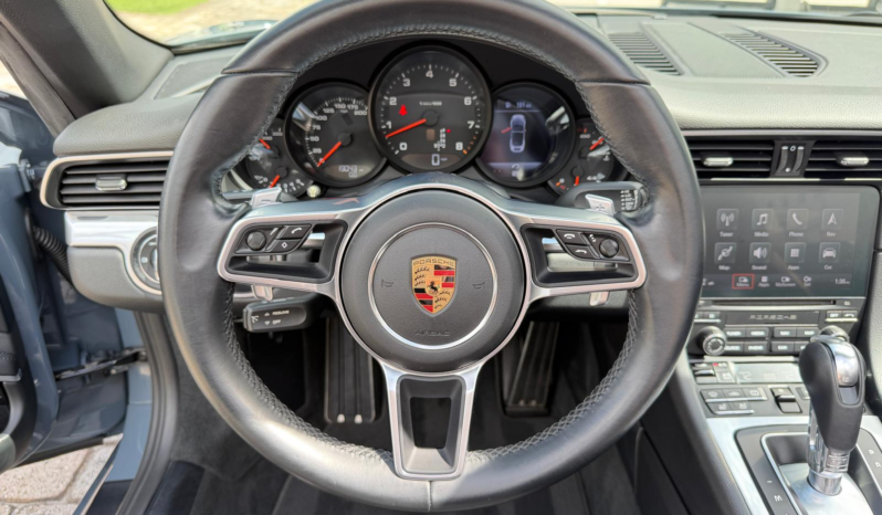 2017 Porsche 911 Carrera 4 Cabriolet full
