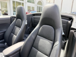 2017 Porsche 911 Carrera 4 Cabriolet full