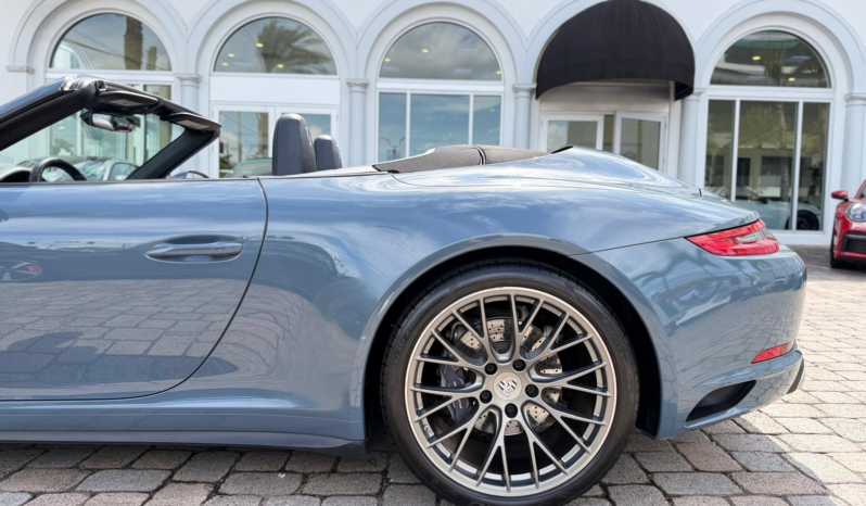 2017 Porsche 911 Carrera 4 Cabriolet full