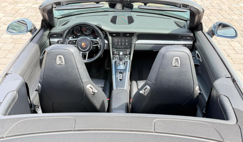 2017 Porsche 911 Carrera 4 Cabriolet full
