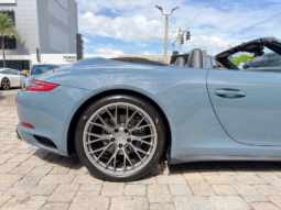 2017 Porsche 911 Carrera 4 Cabriolet full