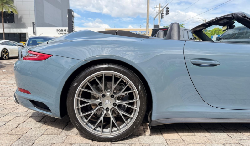 2017 Porsche 911 Carrera 4 Cabriolet full