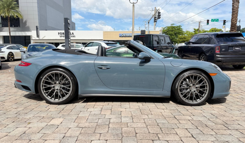 2017 Porsche 911 Carrera 4 Cabriolet full