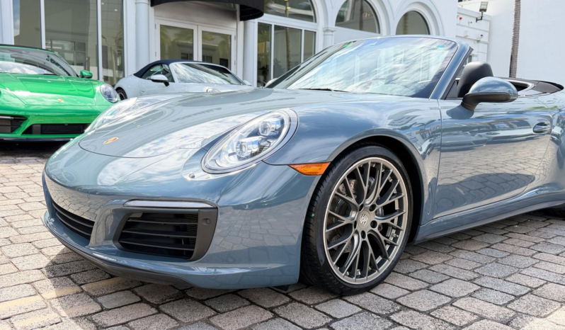 2017 Porsche 911 Carrera 4 Cabriolet full