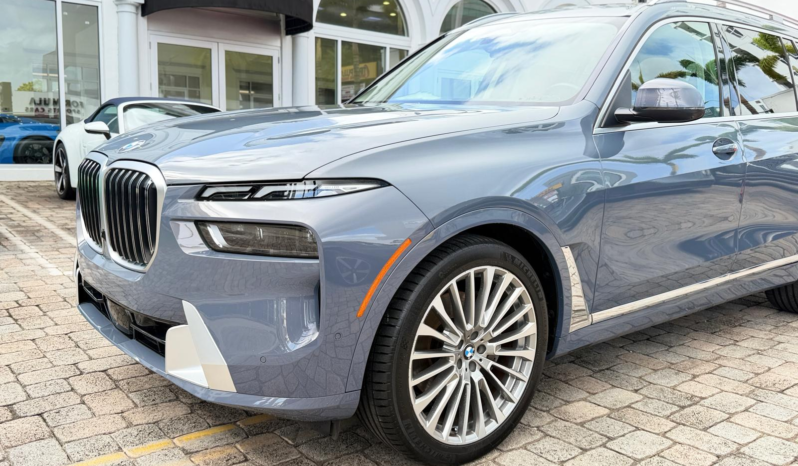 2023 BMW X7 xDrive40i full