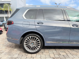 2023 BMW X7 xDrive40i full