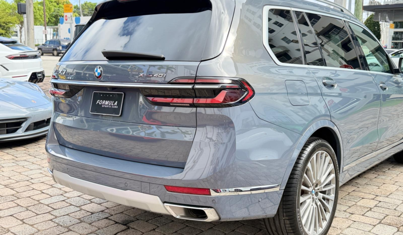 2023 BMW X7 xDrive40i full