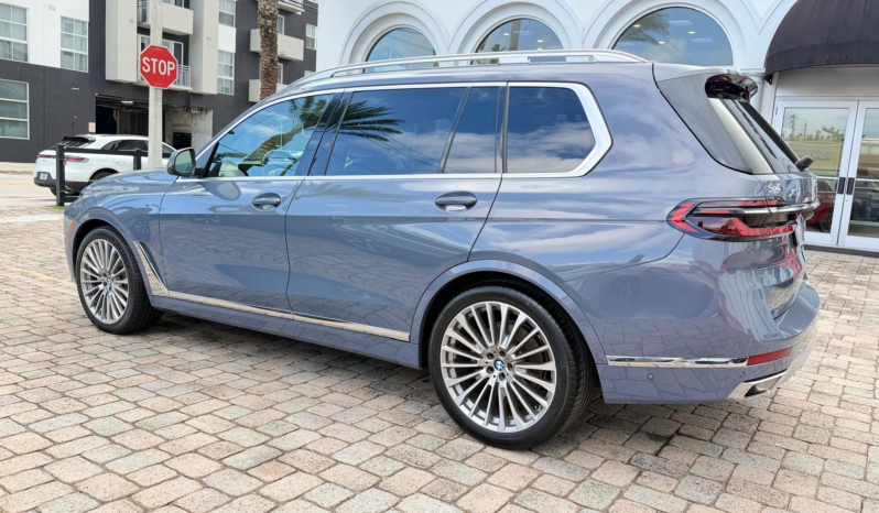 2023 BMW X7 xDrive40i full