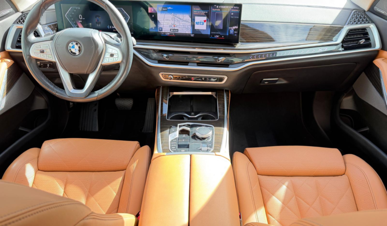 2023 BMW X7 xDrive40i full