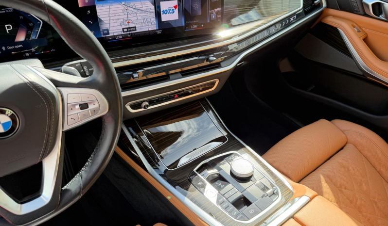 2023 BMW X7 xDrive40i full