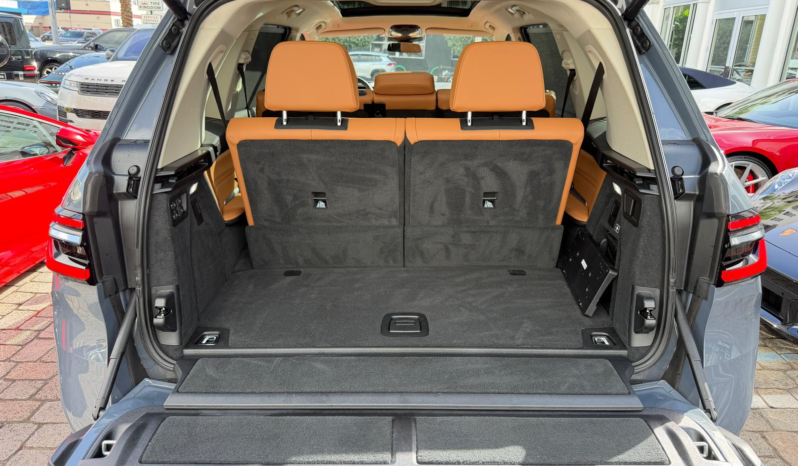 2023 BMW X7 xDrive40i full