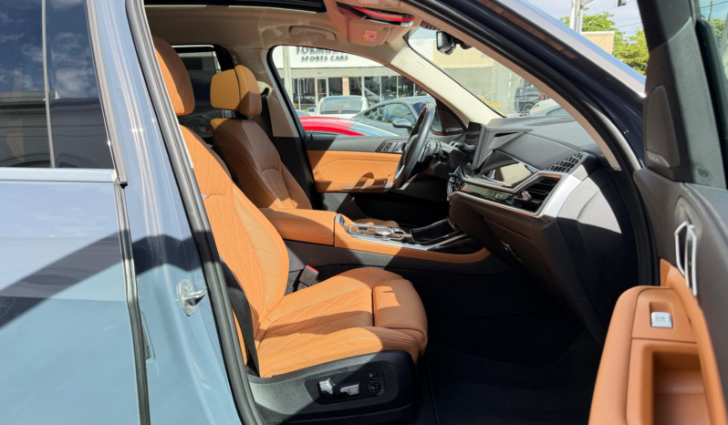 2023 BMW X7 xDrive40i full