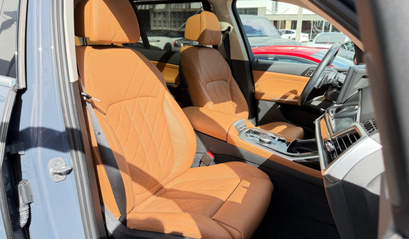 2023 BMW X7 xDrive40i full